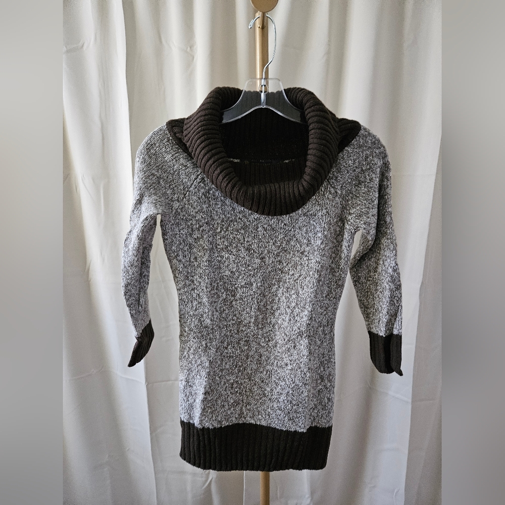 Outback Red Cream & Brown Cowl Neck Sweater | XS